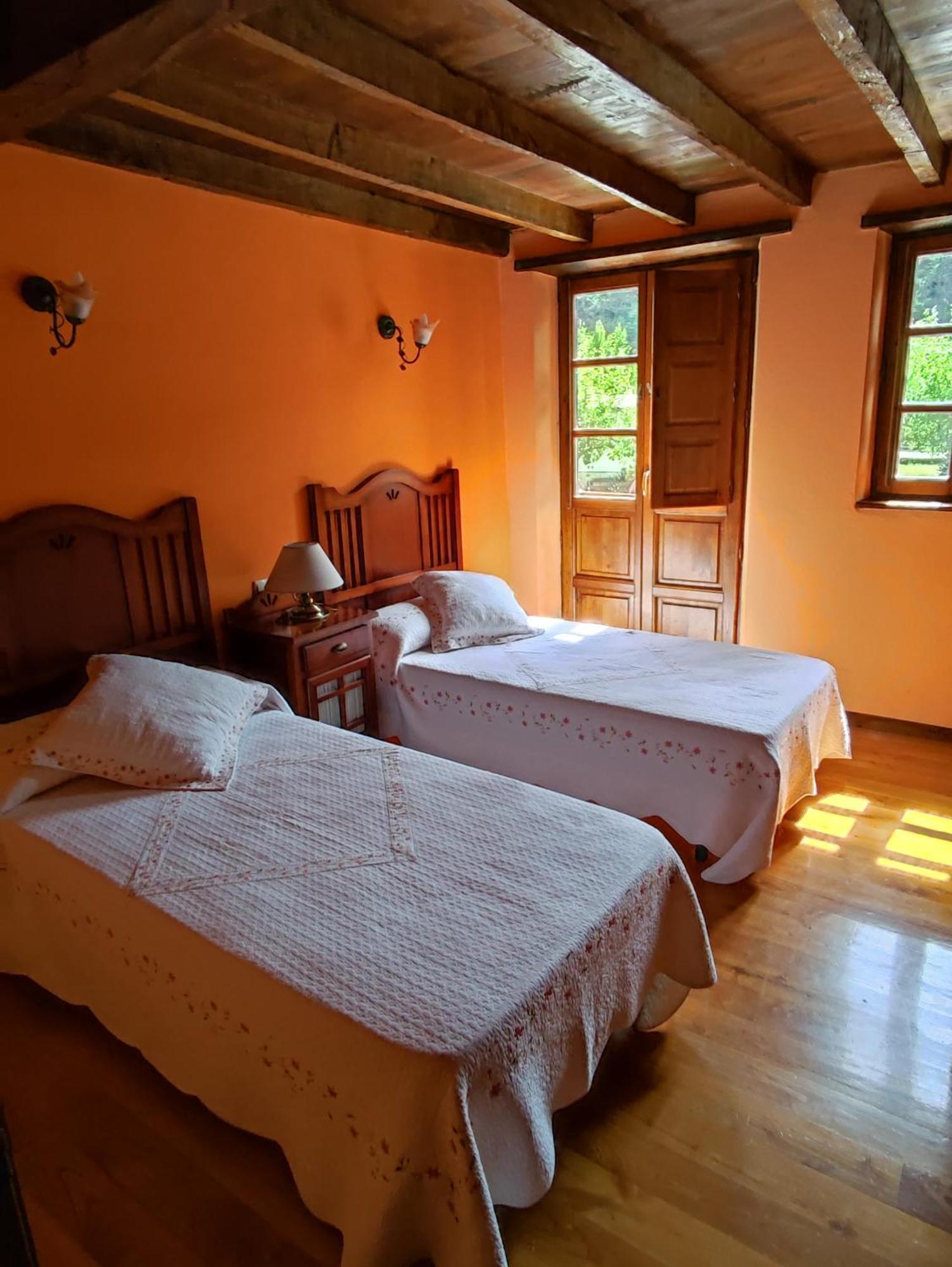Casa De Aldea Casa Mon Guest House Levinco Ngoại thất bức ảnh